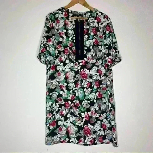 BCBGMAXAZRIA  black and Floral-Print Shift Dress small - Picture 5 of 10